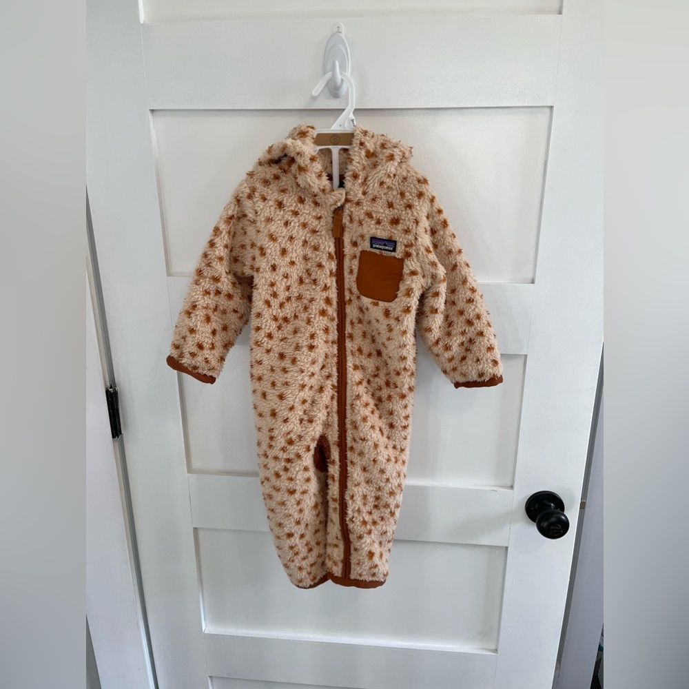 Baby Patagonia Bunting like new 12-18m